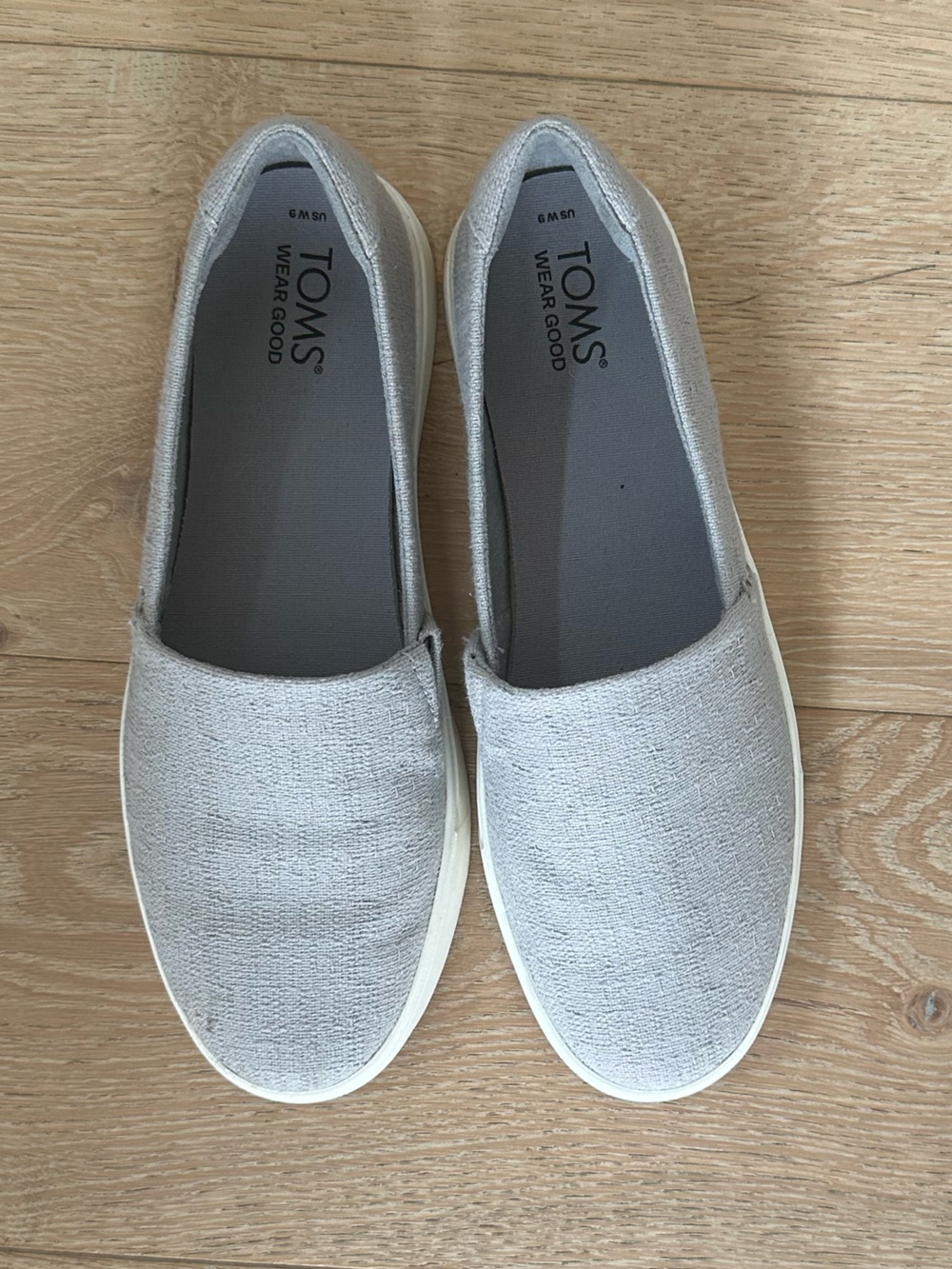 Toms Slip-On Canvas Shoes in Light Gray and White